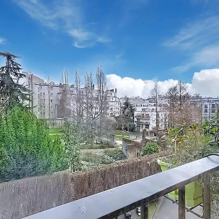 Charming Near Batignolles